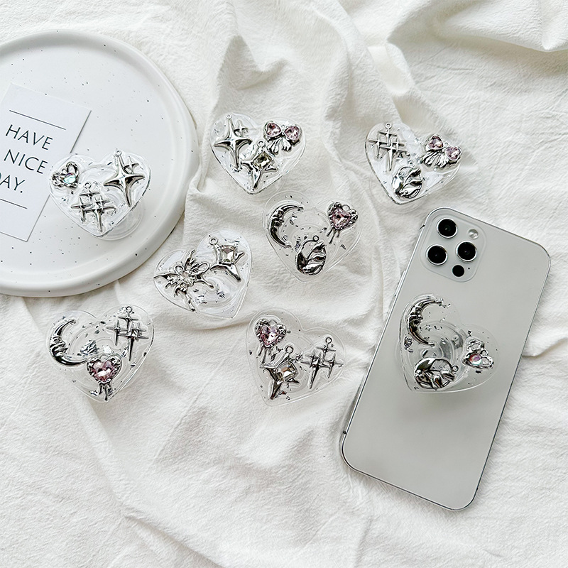 Phone Accessories For Girls - Clear Heart Phone Grip Holder Back