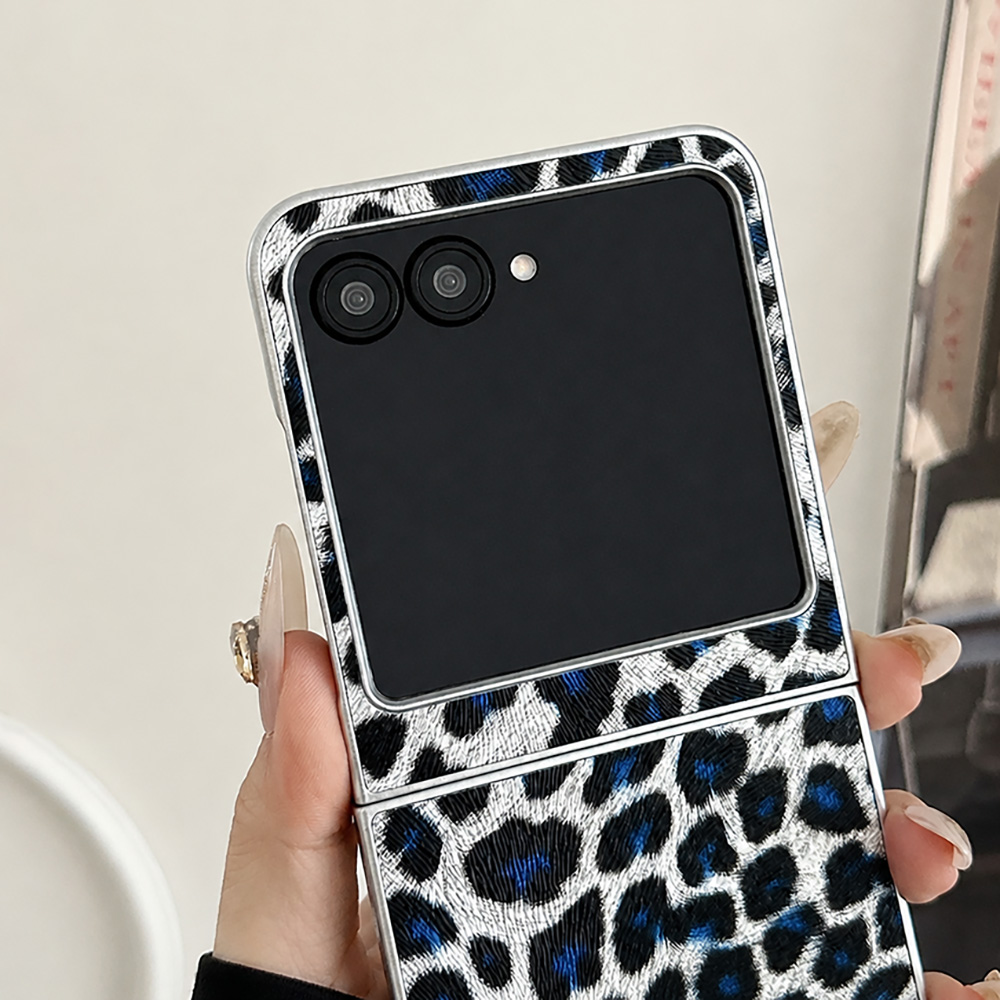 Leopard Print Folding Flip Pho - огляд і ціна Phone Accessories And Gadget