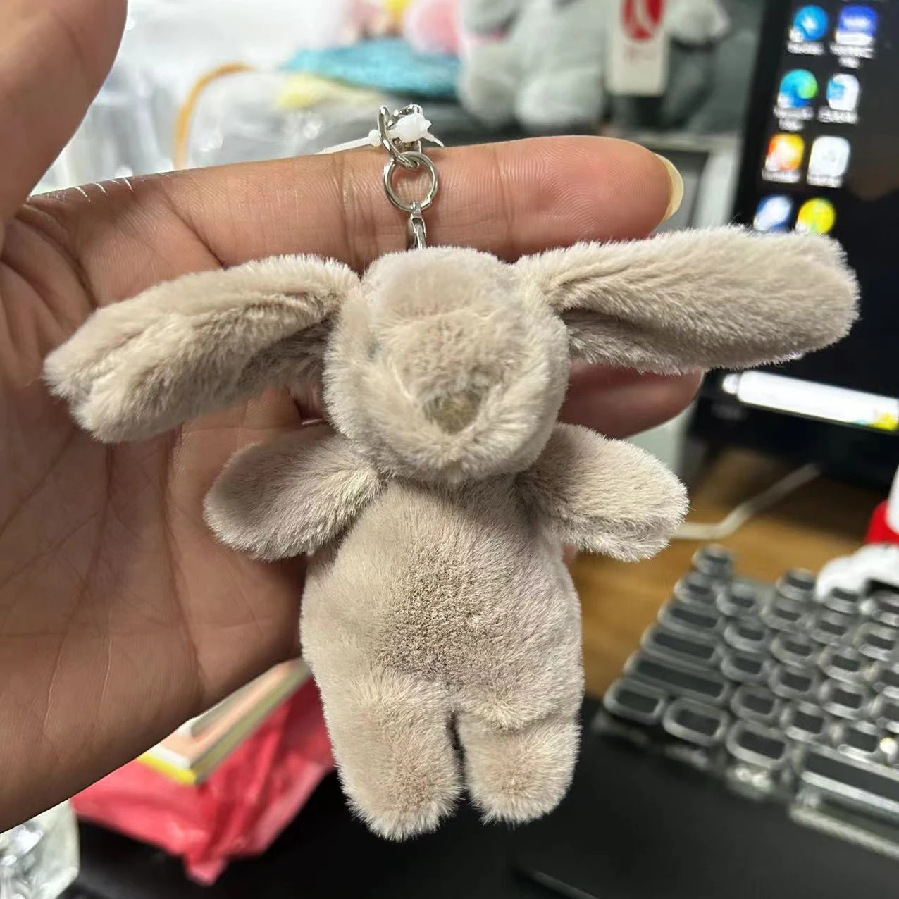 Stuffed Animals Cute Cartoon R - огляд і ціна Phone Accessories For Girls