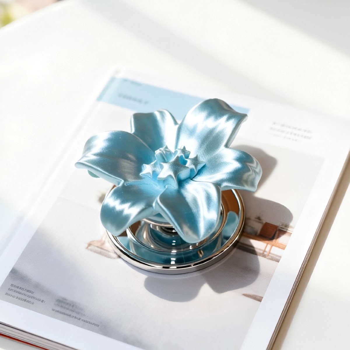 Glossy Pearl Lily Flower Magne - огляд і ціна Phone Accessories For Girls